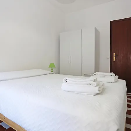 Apartment B99 - Muralhas In Lagos